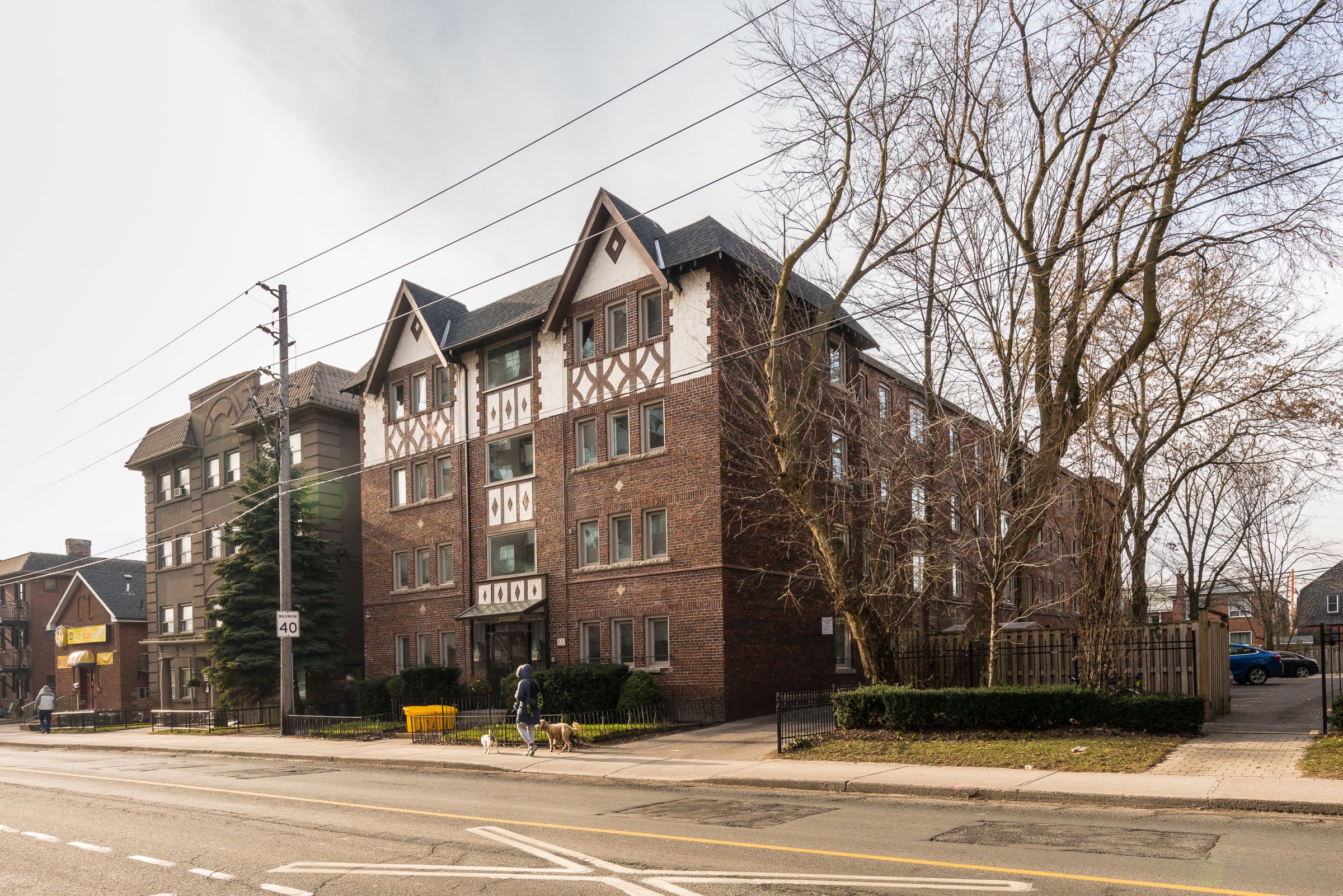 100 Vaughan Road Apartments in Toronto, ON